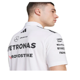 Polo Mercedes AMG Petronas F1 Team sponsor 2025 Bianca Adidas