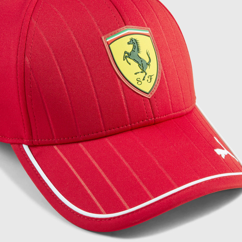 Cappellino Adulto Scuderia Ferrari HP Team F1 2025