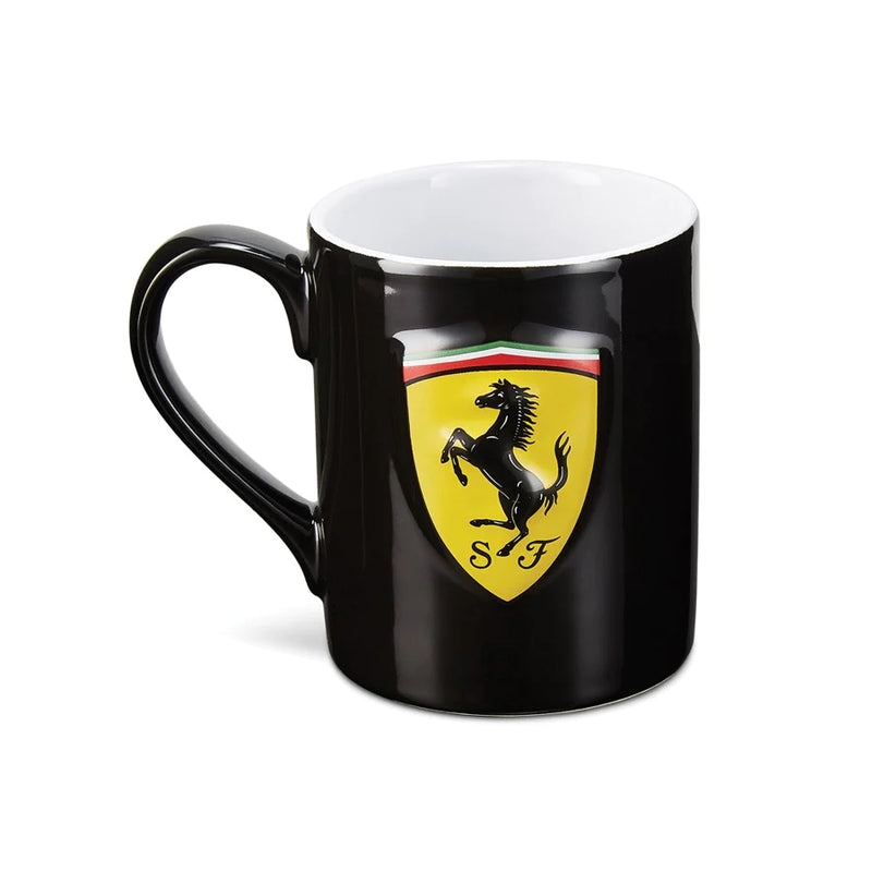Tazza Ferrari scudo in rilievo nera