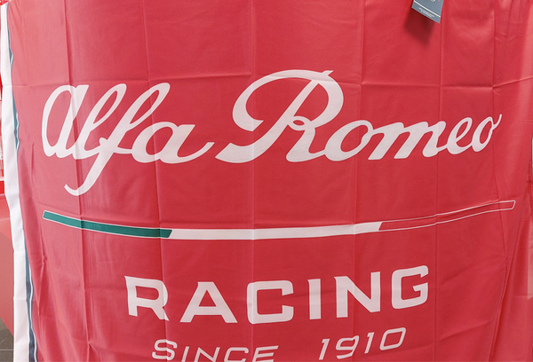 Bandiera Alfa Romeo F1 Racing Team  cm 150 x 100