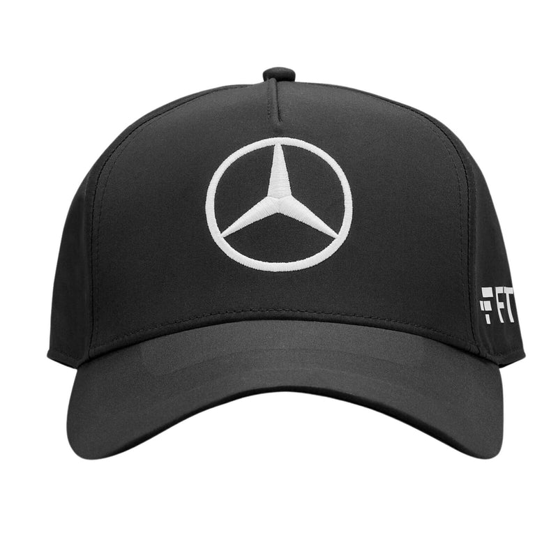 George Russel 63 Mercedes AMG Petronas F1 2022 black cap
